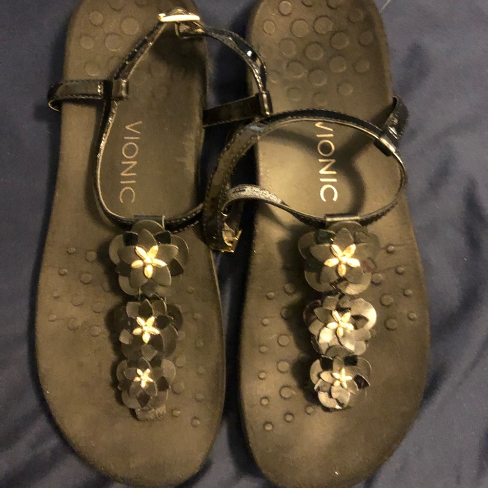 Black Vionic BackStrap Sandal with Flowers